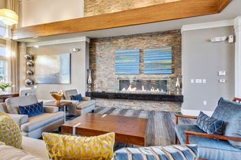 Fireplace lounge